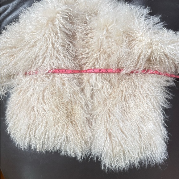 KOIR 100% pure Monogolian lamb Fur Coat ivory helsa revolve - Picture 13 of 15
